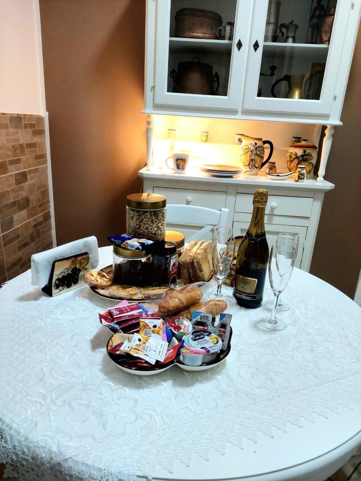Il Borghetto House Brown Apartment Naples